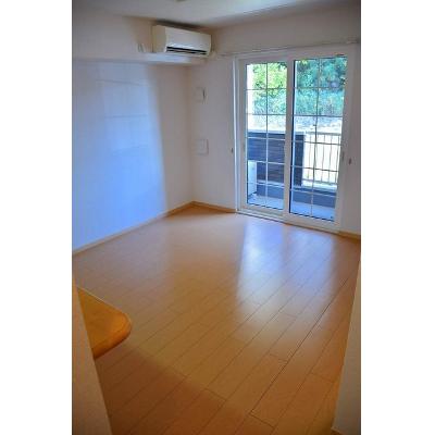 クレセントＳＡＴＯ 102【管理NO：1-016775501-01020】 ★家具家電は申し込み後に搬入します★ ★2026年11月中旬入居可能★の物件写真2