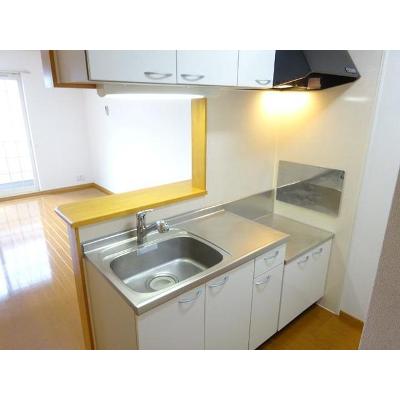 エピナール 103【管理NO：1-014315301-01030】 ★家具家電は申し込み後に搬入します★ ★2026年11月中旬入居可能★の物件写真3