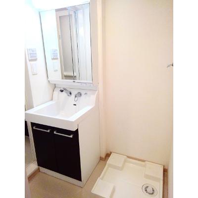 サンルミエール 306【管理NO：1-018559101-03050】 ★家具家電は申し込み後に搬入します★ ★2026年11月上旬入居可能★の物件写真6