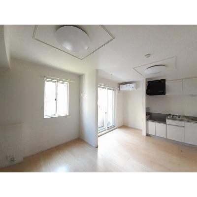 ファミール木幡 105【管理NO：1-021352801-01040】 ★家具家電は申し込み後に搬入します★ ★2026年11月中旬入居可能★の物件写真2