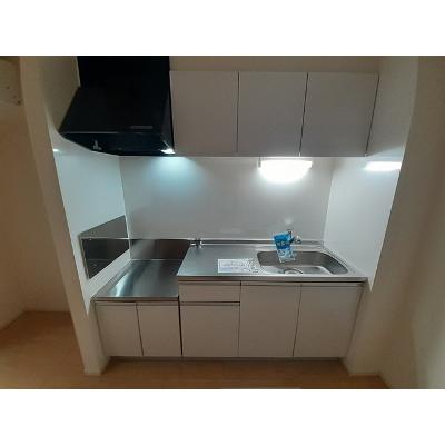 ファミール木幡 105【管理NO：1-021352801-01040】 ★家具家電は申し込み後に搬入します★ ★2026年11月中旬入居可能★の物件写真3