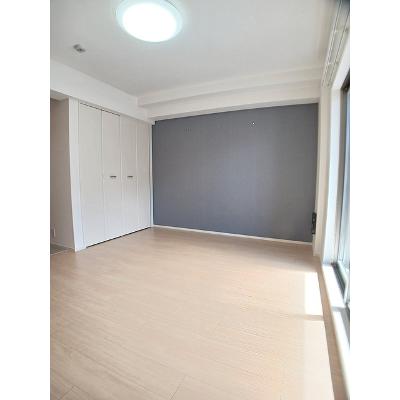 エクセル宝塚 103【管理NO：1-026101301-01030】 ★家具家電は申し込み後に搬入します★の物件写真2