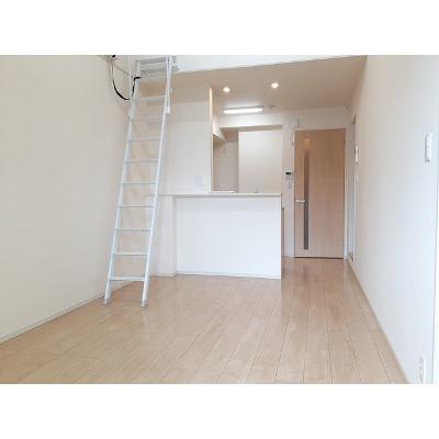 プラシード 201【管理NO：1-021726801-02010】 ★家具家電は申し込み後に搬入します★ ★2026年10月下旬入居可能★の物件写真2