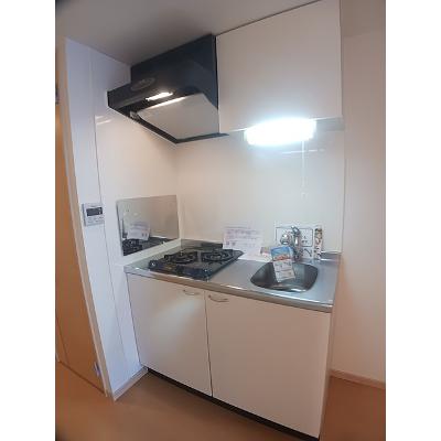 プラチナコート 904【管理NO：1-016213601-09040】 ★家具家電は申し込み後に搬入します★の物件写真3