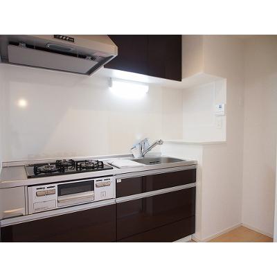 フィレール　デュ　トラジャⅦ 402【管理NO：1-022707301-04020】 ★家具家電は申し込み後に搬入します★ ★2026年11月中旬入居可能★の物件写真3