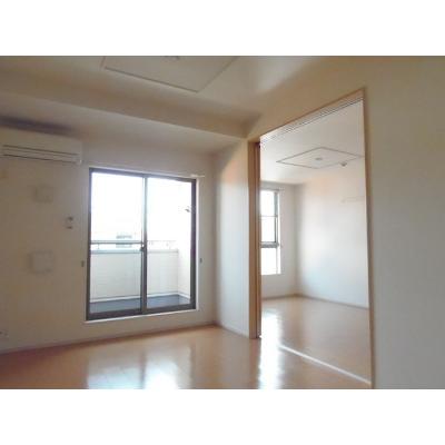 グランソレイユ今里 202【管理NO：1-017833501-02020】 ★家具家電は申し込み後に搬入します★ ★2026年10月中旬入居可能★の物件写真2