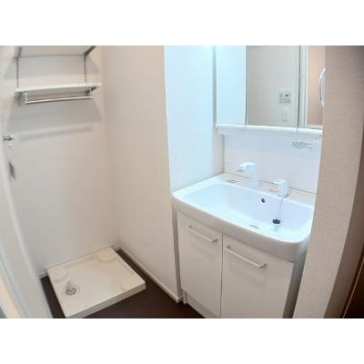 レジーナⅡ 101【管理NO：1-025226101-01010】 ★家具家電は申し込み後に搬入します★ ★2026年10月中旬入居可能★の物件写真6