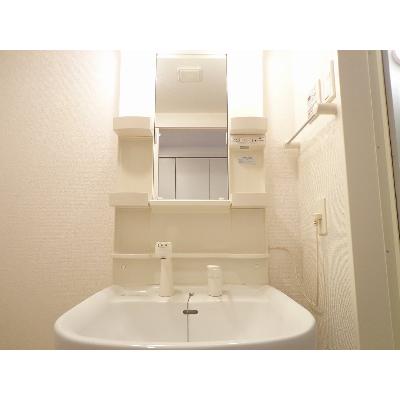 プラシード 105【管理NO：1-013826501-01040】 ★家具家電は申し込み後に搬入します★ ★2026年11月中旬入居可能★の物件写真6