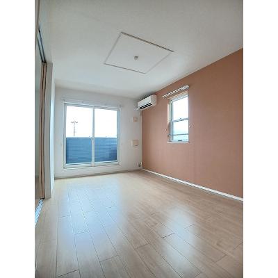 カテュルスフェリスⅡ 202【管理NO：1-022592102-02020】 ★家具家電は申し込み後に搬入します★の物件写真2