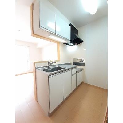 ラッフィナート 205【管理NO：1-016508001-02040】 ★家具家電は申し込み後に搬入します★ ★2026年11月中旬入居可能★の物件写真3