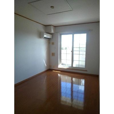 ティンバーハイツ 202【管理NO：1-013052601-02020】 ★家具家電は申し込み後に搬入します★ ★2026年10月下旬入居可能★の物件写真2