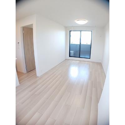 ヴィラージュ柞原　Ⅰ 203【管理NO：1-027351601-02030】 ★家具家電は申し込み後に搬入します★ ★2026年12月中旬入居可能★の物件写真2