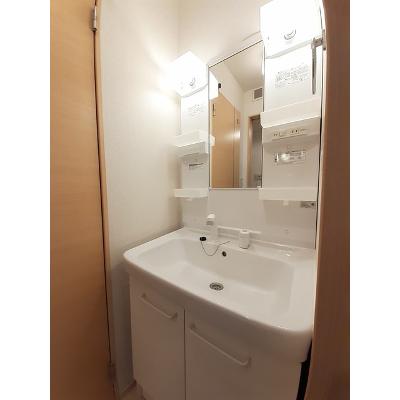 グラーベン津山 101【管理NO：1-020254501-01010】 ★家具家電は申し込み後に搬入します★ ★2027年01月下旬入居可能★の物件写真6
