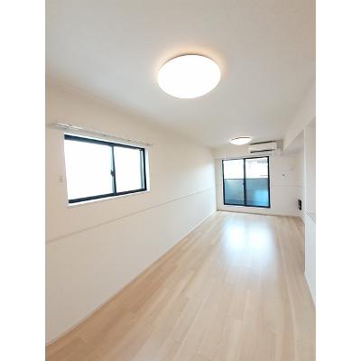 ルミエール・Ｋ 205【管理NO：1-025554501-02040】 ★家具家電は申し込み後に搬入します★ ★2026年11月中旬入居可能★の物件写真2