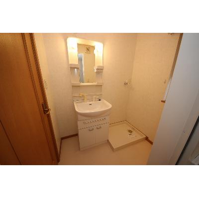 ブルック大瀬Ｂ 103【管理NO：1-013868002-01030】 ★家具家電は申し込み後に搬入します★ ★2026年11月上旬入居可能★の物件写真6