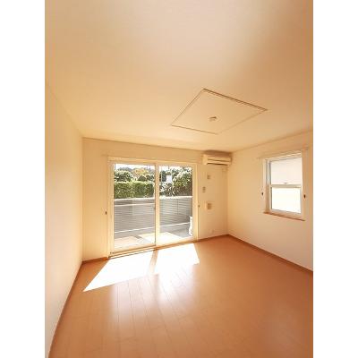 グレイス　ベル 101【管理NO：1-014194101-01010】 ★家具家電は申し込み後に搬入します★ ★2026年11月中旬入居可能★の物件写真2