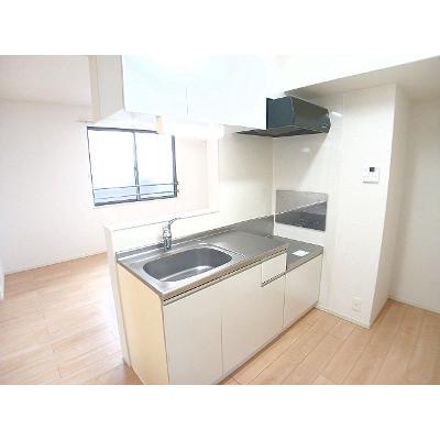 Ｊ・サクレ葛原Ⅲ 301【管理NO：1-021821003-03010】 ★家具家電は申し込み後に搬入します★ ★2026年10月下旬入居可能★の物件写真3