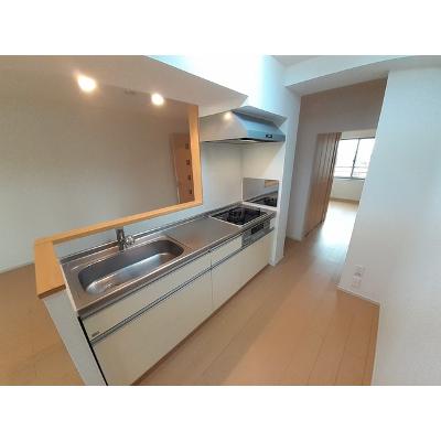フルーリール 201【管理NO：1-018933901-02010】 ★家具家電は申し込み後に搬入します★ ★2026年11月中旬入居可能★の物件写真3