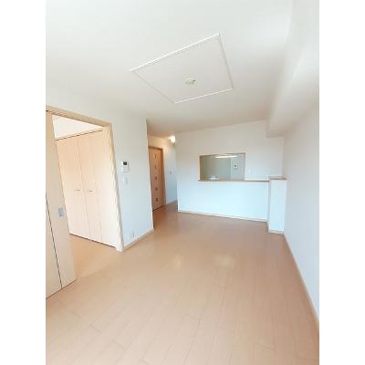 カーサ．エテルノ　Ⅱ 202【管理NO：1-016403802-02020】 ★家具家電は申し込み後に搬入します★ ★2026年11月中旬入居可能★の物件写真2
