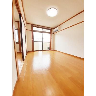 サザンハイツ 203【管理NO：1-001747801-02030】 ★家具家電は申し込み後に搬入します★ ★2026年11月上旬入居可能★の物件写真2