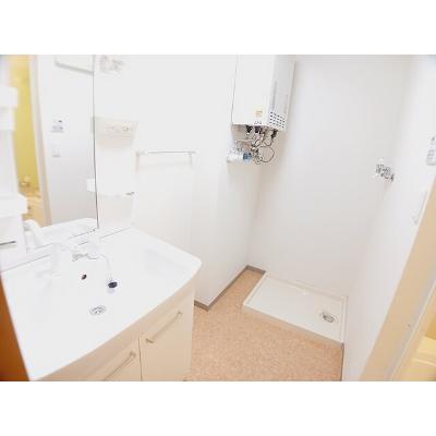 アルドール白石 203【管理NO：1-015141801-02030】 ★家具家電は申し込み後に搬入します★ ★2026年11月下旬入居可能★の物件写真6