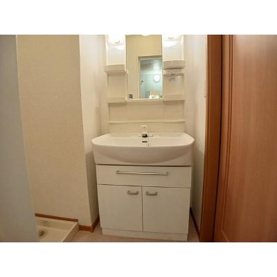 フィオーレ 103【管理NO：1-013564001-01030】 ★家具家電は申し込み後に搬入します★の物件写真6