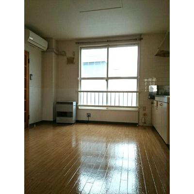 カイザー松森 201【管理NO：1-005433701-02010】 ★家具家電は申し込み後に搬入します★ ★2026年12月中旬入居可能★の物件写真2