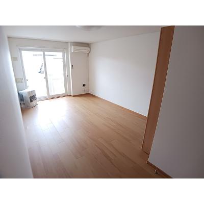 ノースヴィラ弐番館 202【管理NO：1-014984601-02020】 ★家具家電は申し込み後に搬入します★の物件写真2