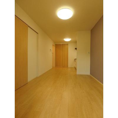 ブライハイド 102【管理NO：1-023905601-01020】 ★家具家電は申し込み後に搬入します★ ★2026年11月中旬入居可能★の物件写真2