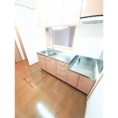 ホープヒルズ３番館 102【管理NO：1-012987803-01020】 ★家具家電は申し込み後に搬入します★ ★2026年12月中旬入居可能★の物件写真3