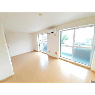 グレース下山 104【管理NO：1-004550601-01040】 ★家具家電は申し込み後に搬入します★ ★2026年11月上旬入居可能★の物件写真2