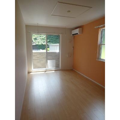 apartment 〒108-0075　東京都港区港南２丁目16-1