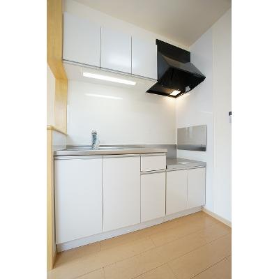 apartment 〒108-0075　東京都港区港南２丁目16-1