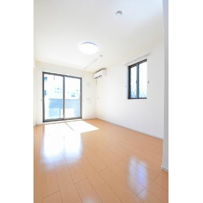 プリムヴェール 103【管理NO：1-020936701-01030】 ★家具家電は申し込み後に搬入します★ ★2027年01月下旬入居可能★の物件写真2