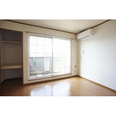 ラフィネプリズ　Ａ 205【管理NO：1-010757401-02040】 ★家具家電は申し込み後に搬入します★ ★2026年11月上旬入居可能★の物件写真2