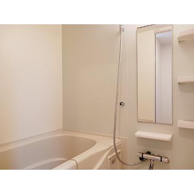 ラ・ルーチェⅡ 102【管理NO：1-022950801-01020】 ★家具家電は申し込み後に搬入します★ ★2026年11月中旬入居可能★の物件写真4