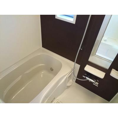ベルモーデ 303【管理NO：1-023694901-03030】 ★家具家電は申し込み後に搬入します★ ★2026年11月上旬入居可能★の物件写真4