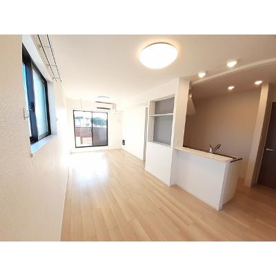 アヴァンセⅣ 205【管理NO：1-027283701-02050】 ★家具家電は申し込み後に搬入します★ ★2026年11月上旬入居可能★の物件写真2