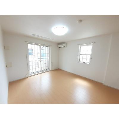 レイクサイド土浦 102【管理NO：1-017569101-01020】 ★家具家電は申し込み後に搬入します★の物件写真2