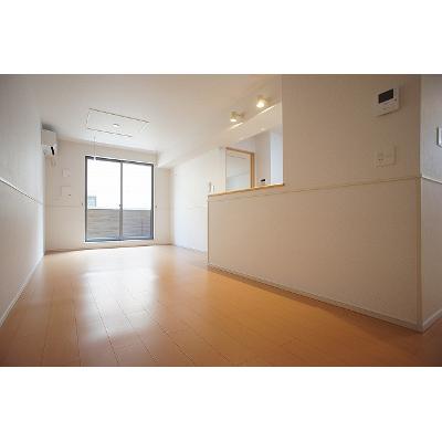 フォルトゥーナⅠ 102【管理NO：1-021061401-01020】 ★家具家電は申し込み後に搬入します★ ★2026年11月中旬入居可能★の物件写真2