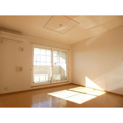 フォンテーヌⅧ 202【管理NO：1-015035403-02020】 ★家具家電は申し込み後に搬入します★ ★2026年11月中旬入居可能★の物件写真2