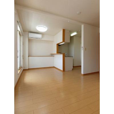 プラシードⅢ 202【管理NO：1-015410401-02020】 ★家具家電は申し込み後に搬入します★ ★2026年11月中旬入居可能★の物件写真2