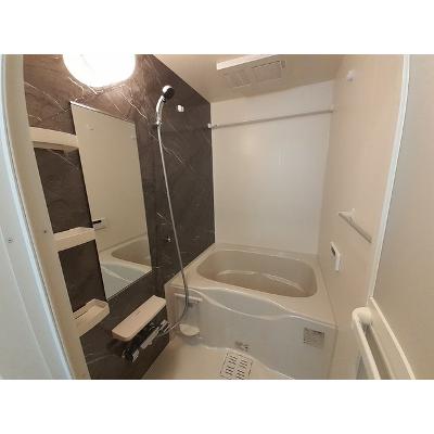 ヒカルサ高岡角イースト 106【管理NO：1-027529601-01060】 ★家具家電は申し込み後に搬入します★ ★2026年11月中旬入居可能★の物件写真4