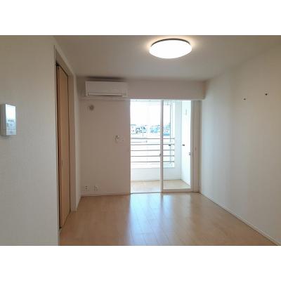 Ｉ　ネット　５　Ａ 201【管理NO：1-025404801-02010】 ★家具家電は申し込み後に搬入します★ ★2026年10月下旬入居可能★の物件写真2