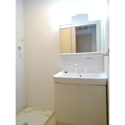エクラⅩⅦ 101【管理NO：1-023761401-01010】 ★家具家電は申し込み後に搬入します★ ★2026年10月下旬入居可能★の物件写真6