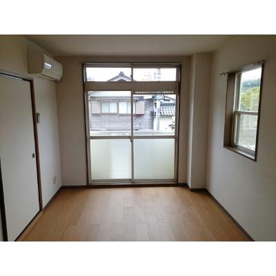 アールファオスⅠ 203【管理NO：1-004963501-02030】 ★家具家電は申し込み後に搬入します★ ★2026年11月中旬入居可能★の物件写真2