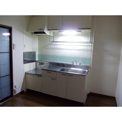 サクセスハイツ 302【管理NO：1-004591101-03020】 ★家具家電は申し込み後に搬入します★ ★2026年11月上旬入居可能★の物件写真3