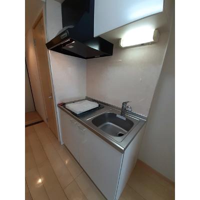 センチュリー善 201【管理NO：1-016502101-02010】 ★家具家電は申し込み後に搬入します★ ★2026年11月中旬入居可能★の物件写真3