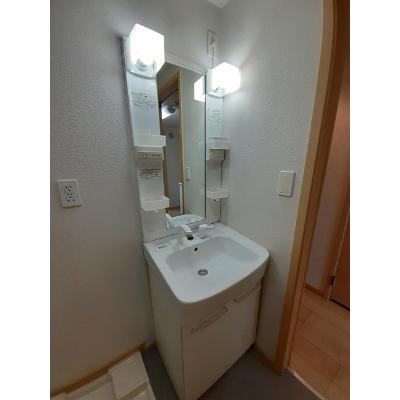 センチュリー善 201【管理NO：1-016502101-02010】 ★家具家電は申し込み後に搬入します★ ★2026年11月中旬入居可能★の物件写真6