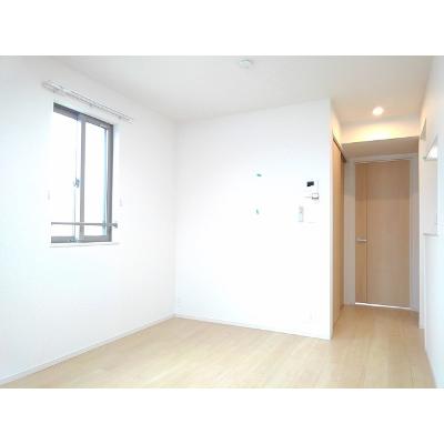 シャインフォレスト 204【管理NO：1-023532301-02040】 ★家具家電は申し込み後に搬入します★ ★2026年10月中旬入居可能★の物件写真2